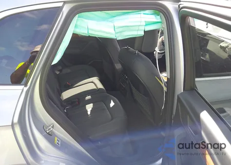 2025 Audi Q5 Premium Plus 40 Tfsi Quattro S Tronic z USA, uszkodzony, nr VIN WA1BBAFY3S2027183